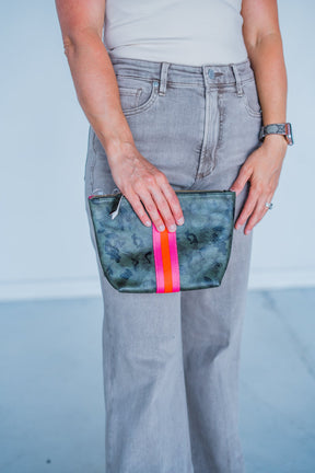 Vegan Stripe Bag | Camo w/ Bright Stripe - Aspen Lane 